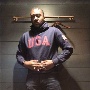 Meet your Posher, Derrick